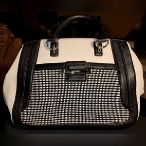 Nine West Black n White Shoulder Bag